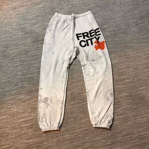 FREE CITY SIZE XS SWEATPANTS